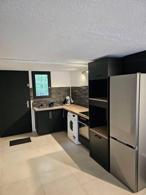 Appartement 50M2 Village Vacances Arles Exterior foto